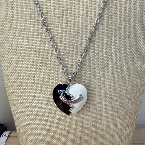 Juicy Couture Black & White Heart Pendant Necklace With Rhinestones On Silver - Picture 6 of 10
